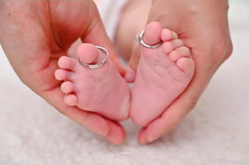 义乌怀孕多久才会孕吐